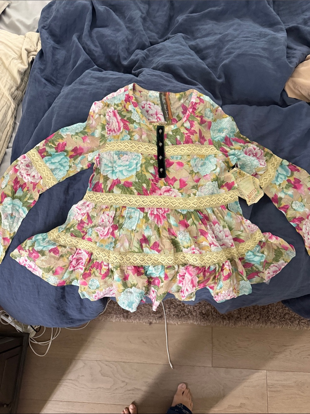 Aratta Floral Blouse NWT
